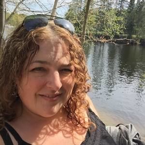 Meet your Posher, Julie